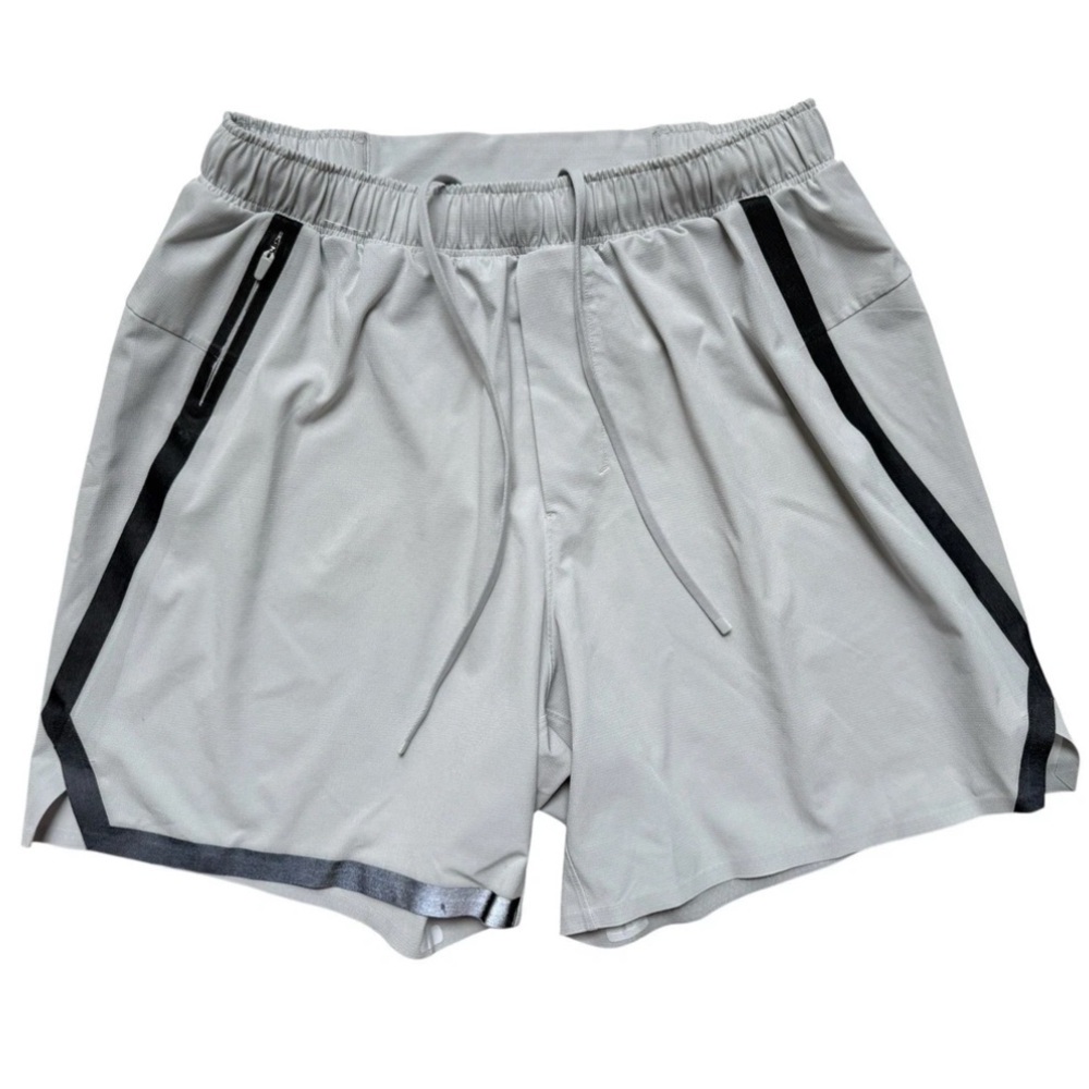 lululemon athletica Light Gray Athletic Shorts with Black Accents Sz Medium